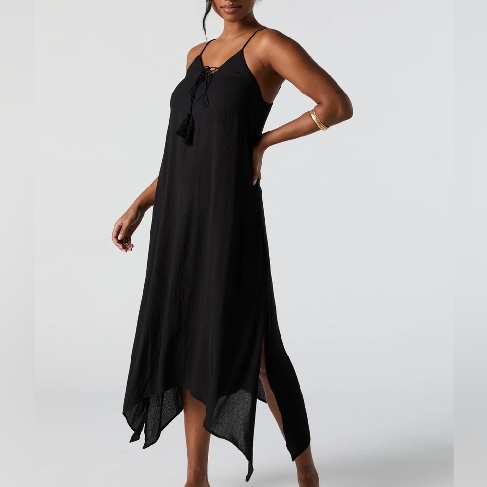 NWT BLACK V-NECK TASSEL MIDI DRESS - SMALL